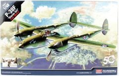 Academy 12208 1/48 P-38F (Lighting Glacier Girl) Savaş Uçağı Demonte Plastik Maketi
