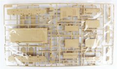 Academy 13525 1/35 German Strumpanzer IV Brummbar (Orta Versiyon) Tankı Demonte Plastik Maketi