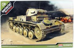 Academy 13535 1/35 German Panzer II Ausf.F (North Africa) Tankı Demonte Plastik Maketi