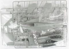 Academy 12560 1/72 EA-18G VAQ-141 (Shadowhawks) Savaş Uçağı Demonte Plastik Maketi