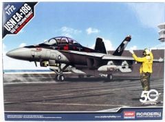 Academy 12560 1/72 EA-18G VAQ-141 (Shadowhawks) Savaş Uçağı Demonte Plastik Maketi