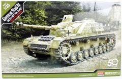 Academy 13522 1/35 Stug. IV Sd.Kfz. 167 Erken Dönem Tankı Demonte Plastik Maketi