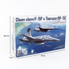 AFV Club AR48S11 1/48 Chung-Cheng F-5F & Tigergazer RF-5E (Limited Two models set) Savaş Uçakları Seti Demonte Plastik Maketi