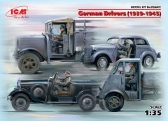 35642 German Drivers (1939-1945) (4 figures) (100%