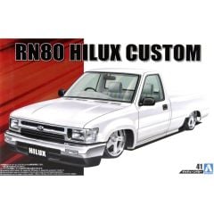 05450 1/24 RN80 HILUX CUSTOM '85 (TOYOTA)