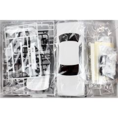05595 1/24 TOYOTA UZS131 CROWN ROYALSALOON G '89