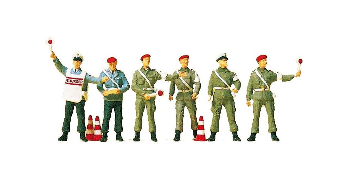 16832 1/87 JANDARMA FİGÜRLERİ