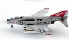 Academy 12556 1/72 F-4J VMFA-232 Savaş Uçağı Demonte Plastik Maketi