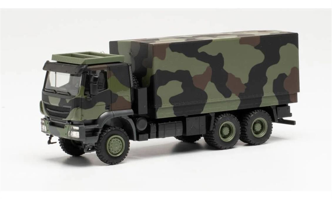 Herpa 746786 1/87 Ölçek Iveco Trakker Kapalı Kasalı Kamyon, Kamuflaj, Sergilemeye Hazır Model Araç
