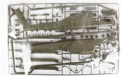 Academy 12262 1/48 AH-64A Apache Helikopter Demonte Plastik Maketi