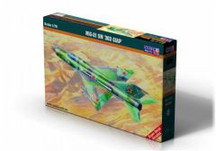 Mistercraft C014 1/72 MiG-21SM 303 GIAD Savaş Uçağı Demonte Plastik Maketi