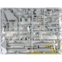 Academy 12424 1/72 U.S. Navy F/A-18A Hornet Savaş Uçağı Demonte Plastik Maketi