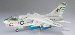 Hasegawa B8 00238 1/72 Ölçek A-7A Corsair II Savaş Uçağı Plastik Model Kiti