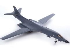 Academy 12620 1/144 ABD Hava Kuvvetleri B-1B Lancer Savaş Uçağı Demonte Plastik  Maketi