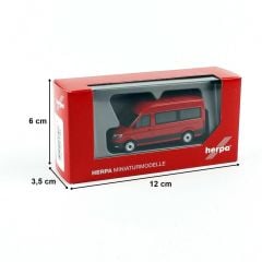 Herpa 094252 1/87 Ölçek VW Crafter Minibüs, Kırmızı, Sergilemeye Hazır Model Araç